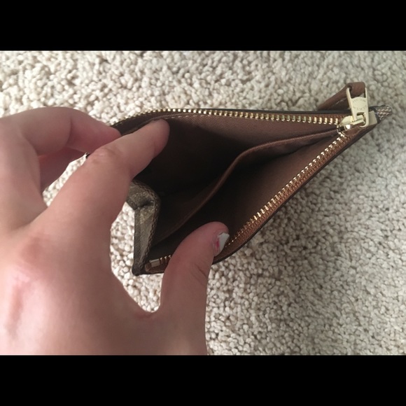 Coach wallet - Picture 2 of 2